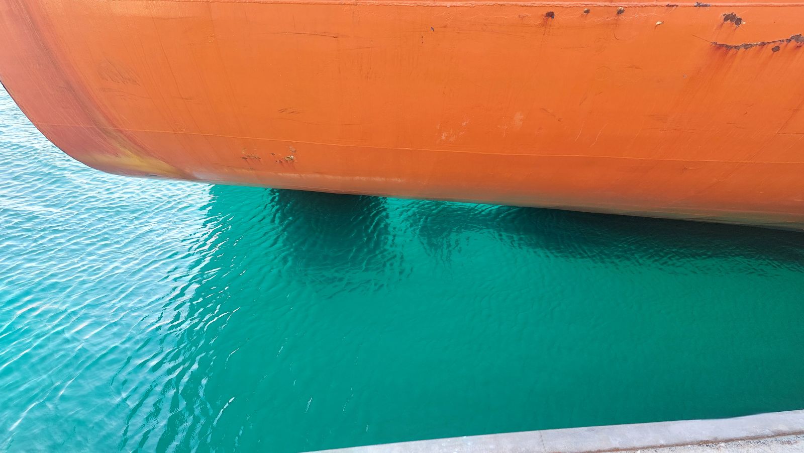 Draught reading at aft